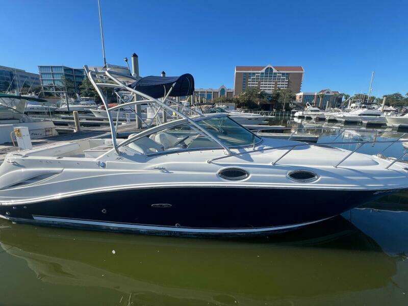 27ft Sea Ray Yacht For Sale