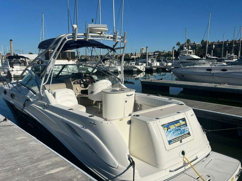 27ft Sea Ray Yacht For Sale