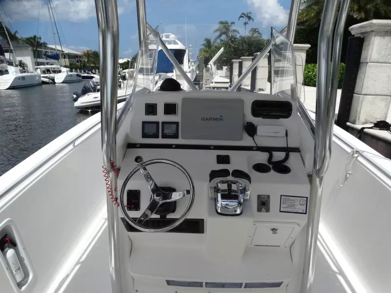 26ft Edgewater Yacht For Sale