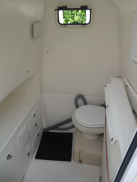 26ft Edgewater Yacht For Sale