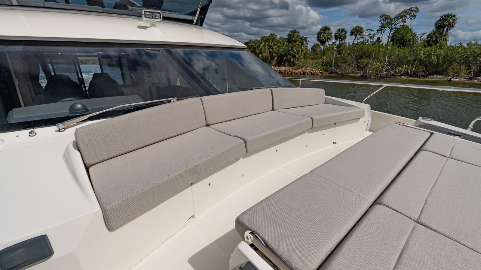 IN STOCK AVAILABLE NOW 60ft Absolute Yacht For Sale