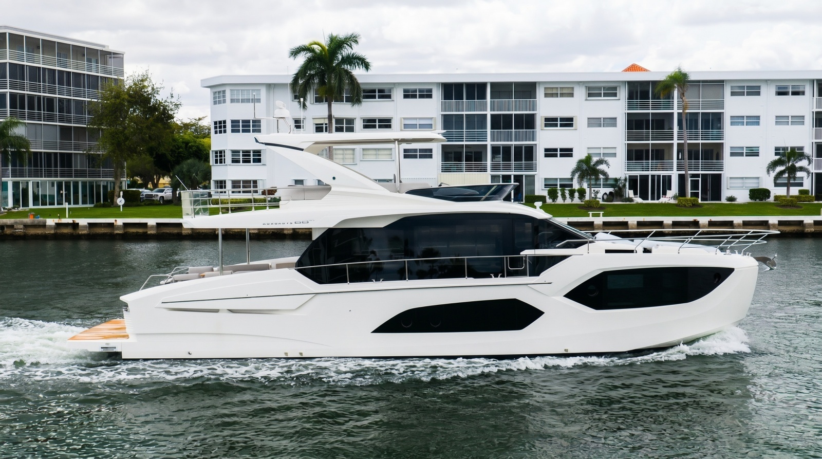 IN STOCK AVAILABLE NOW 60ft Absolute Yacht For Sale