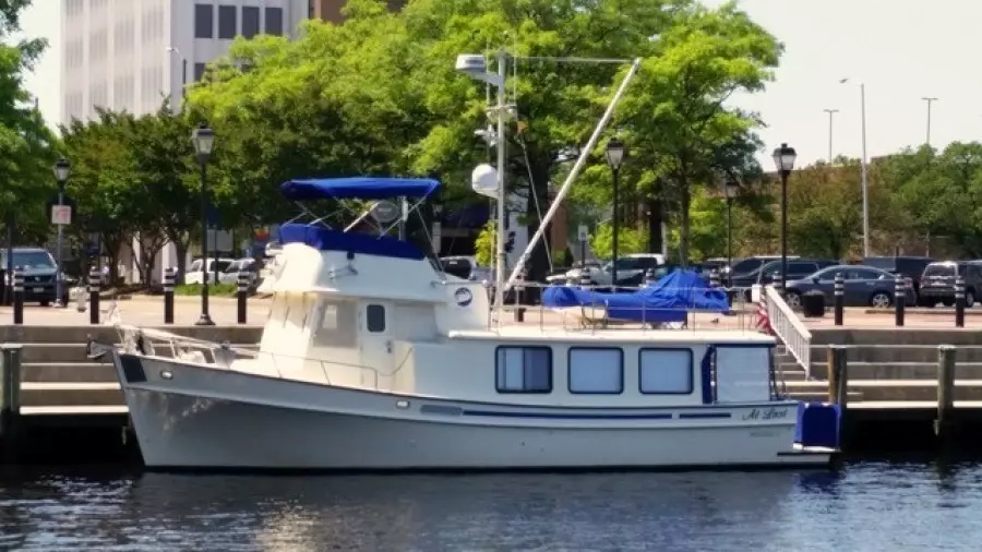 AT LAST 40ft Pacific Trawler Yacht For Sale