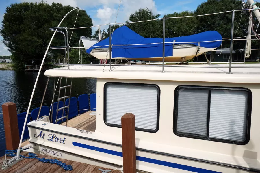 AT LAST 40ft Pacific Trawler Yacht For Sale