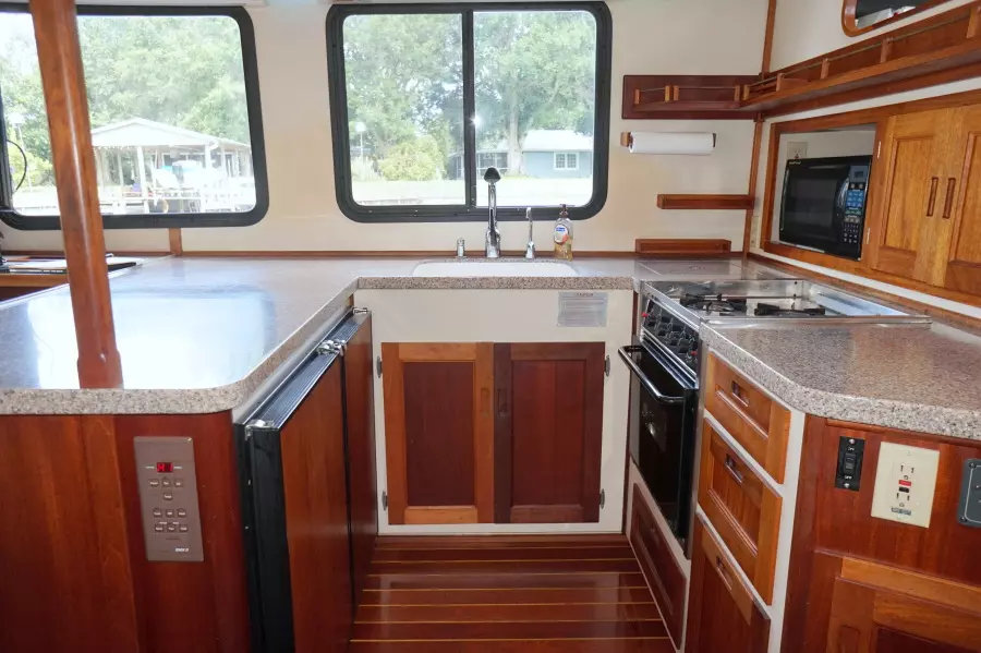 AT LAST 40ft Pacific Trawler Yacht For Sale