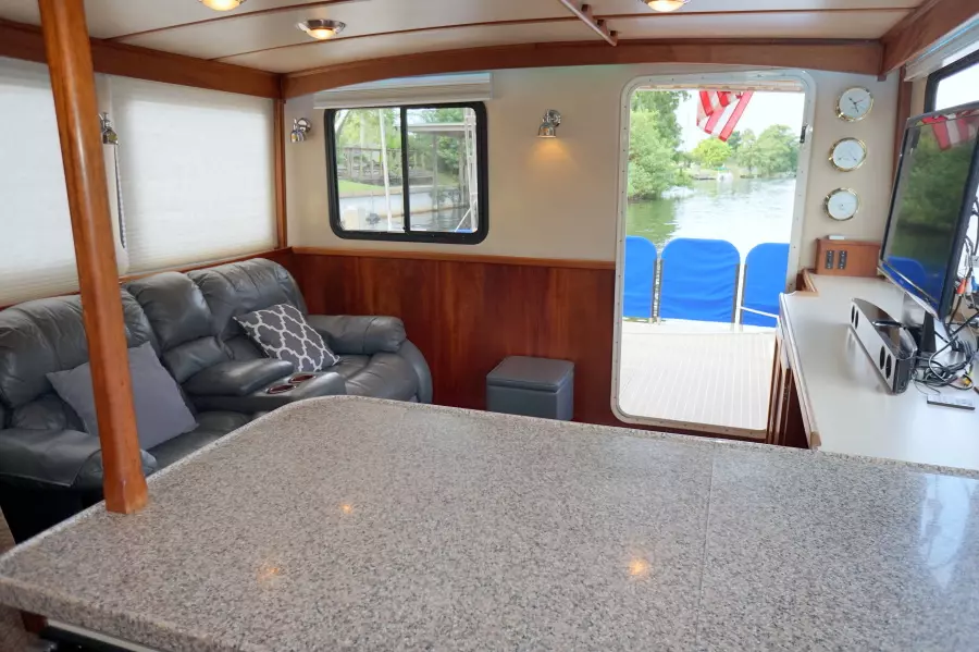 AT LAST 40ft Pacific Trawler Yacht For Sale