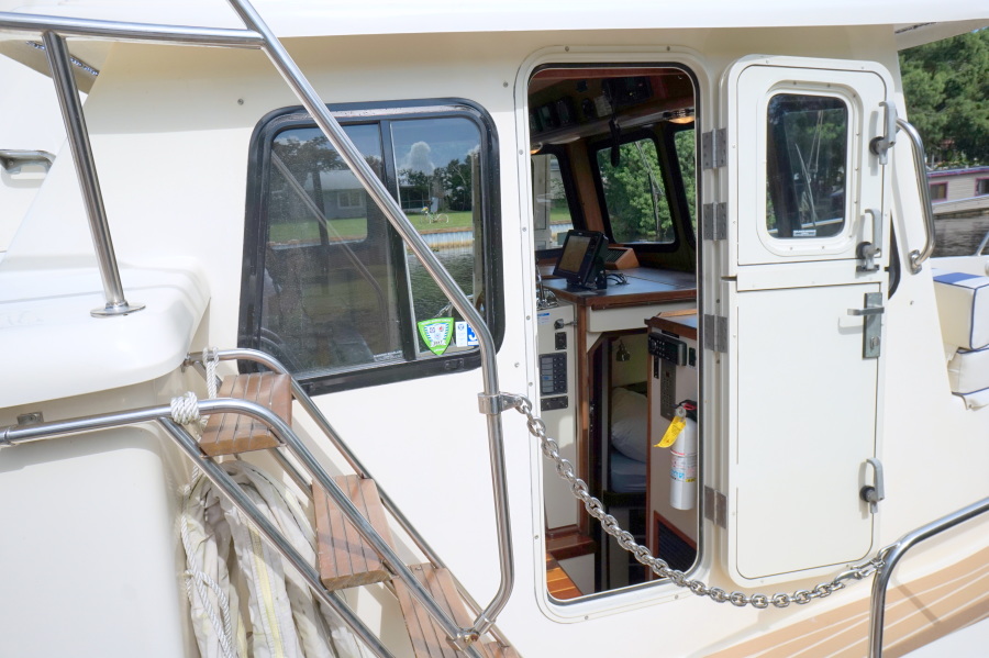 2001 Pacific Trawler PT40