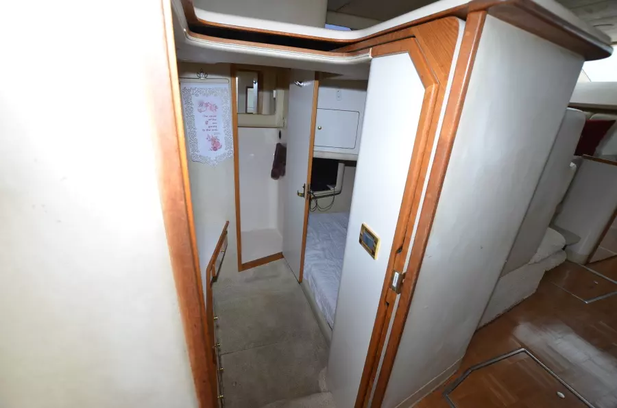 1997 Sea Ray 440EB