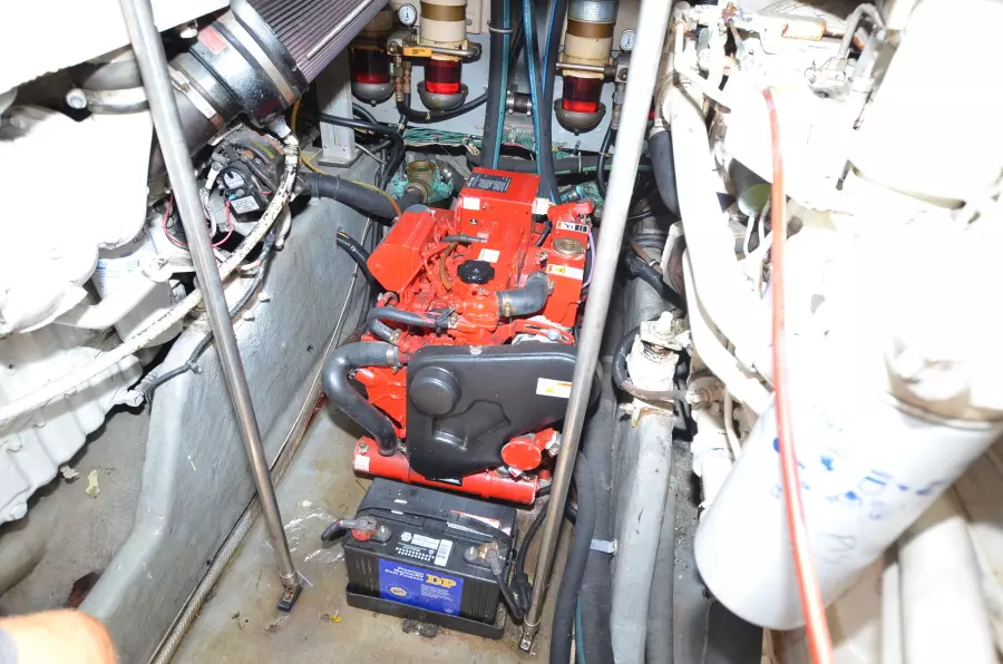 1997 Sea Ray 440EB