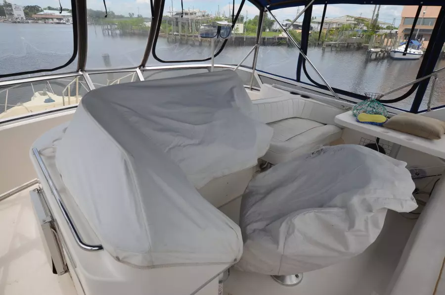 1997 Sea Ray 440EB