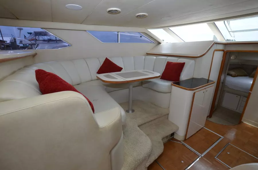 1997 Sea Ray 440EB