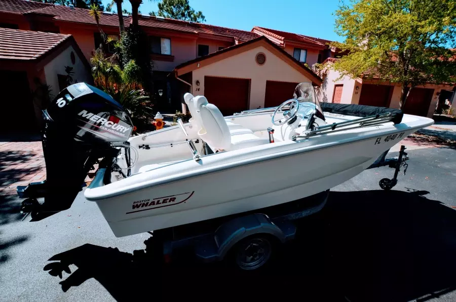 2015 Boston Whaler 130 Super Sport