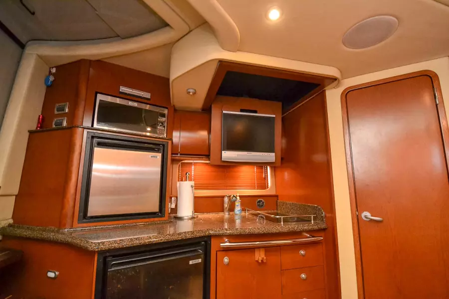 2007 Sea Ray 38 Sundancer