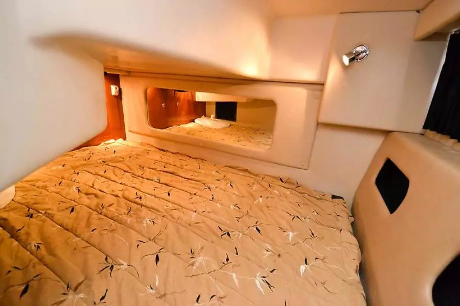 2008 Regal 3060 Window Express