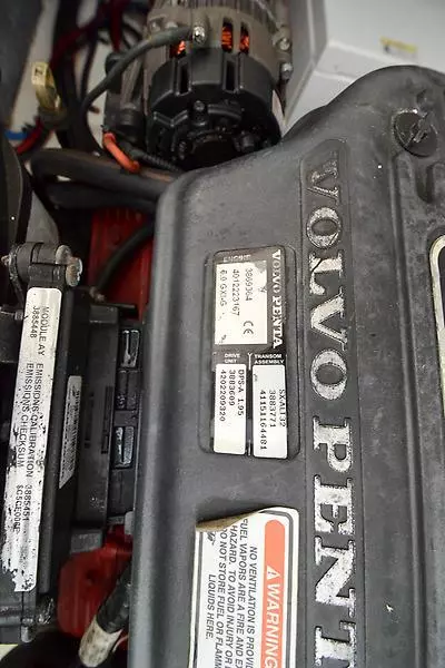 2008 Regal 3060 Window Express