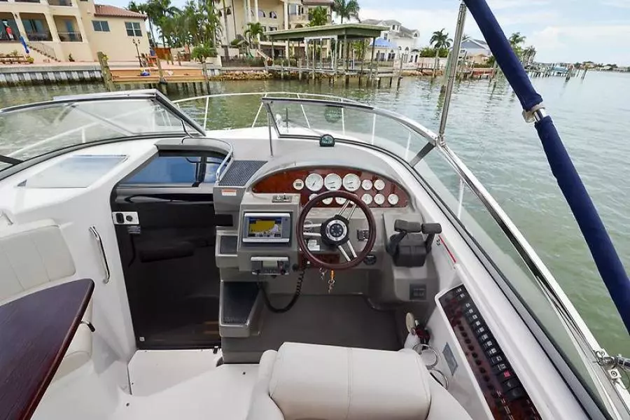 2008 Regal 3060 Window Express