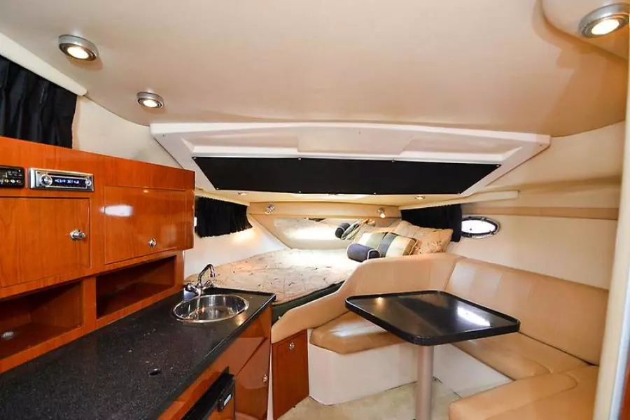 2008 Regal 3060 Window Express