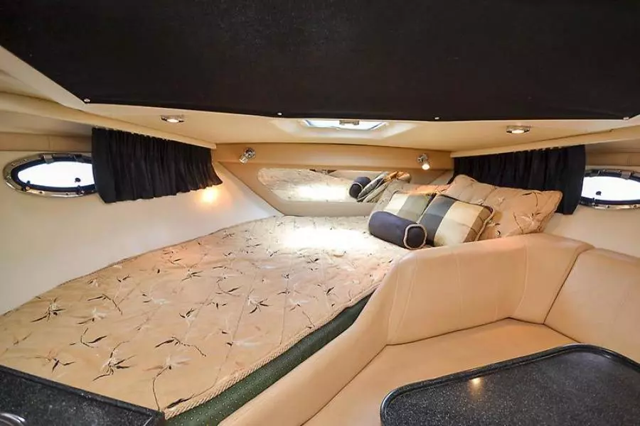 2008 Regal 3060 Window Express