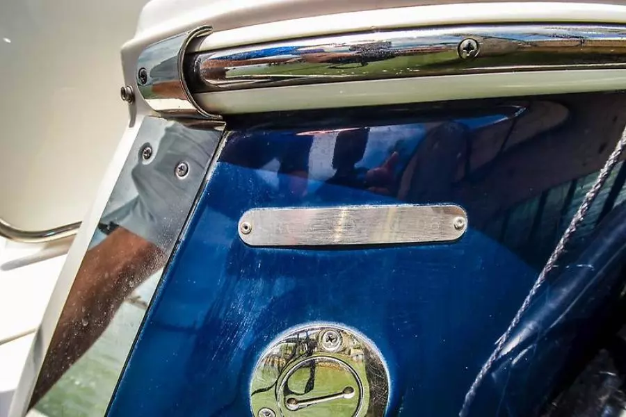 2008 Regal 3060 Window Express