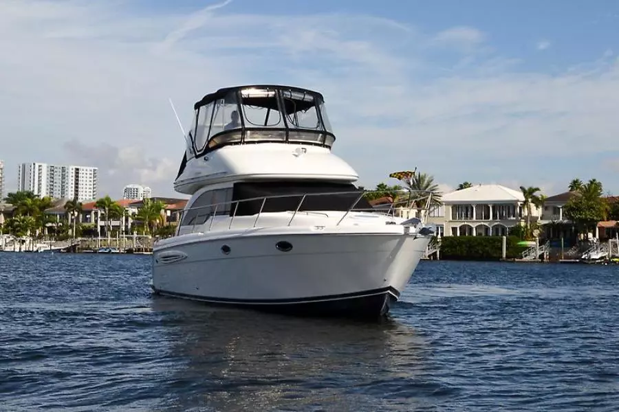 2004 Meridian 341 Sedan