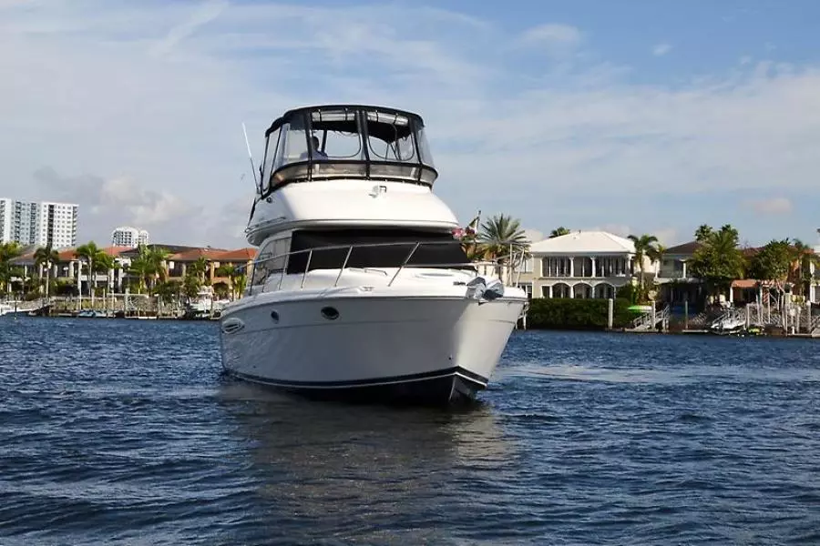 2004 Meridian 341 Sedan