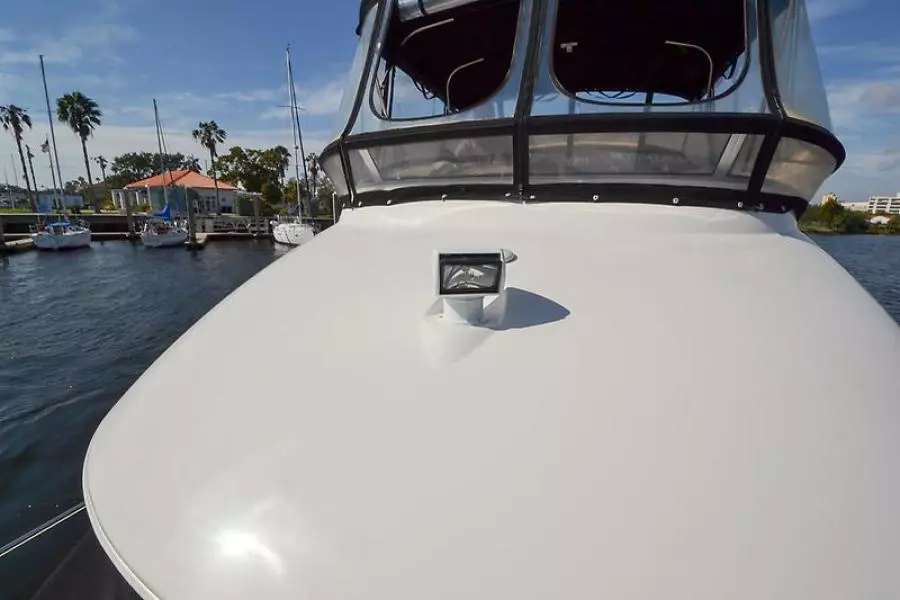 2004 Meridian 341 Sedan