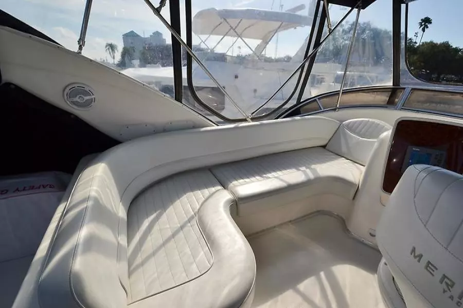 2004 Meridian 341 Sedan