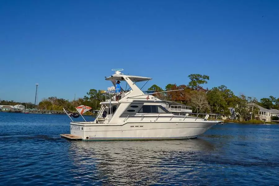 1988 Sea Ray 440 Convertible