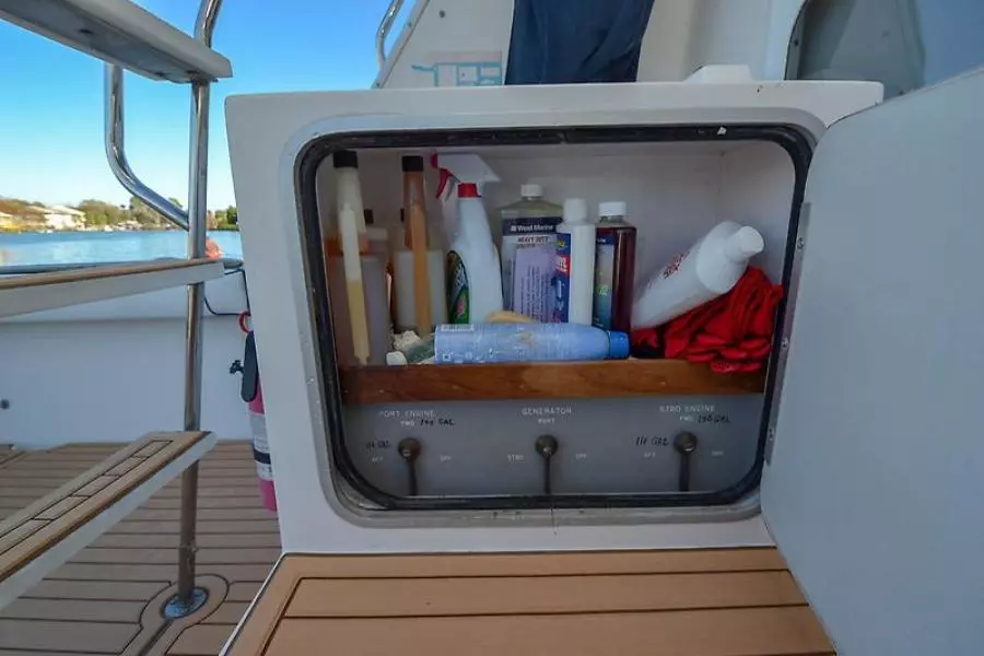 1988 Sea Ray 440 Convertible