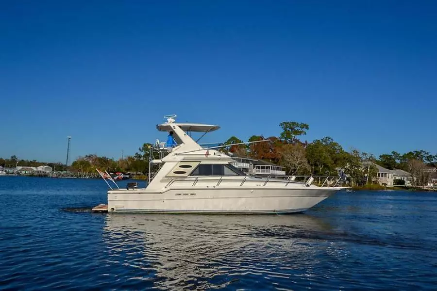 1988 Sea Ray 440 Convertible