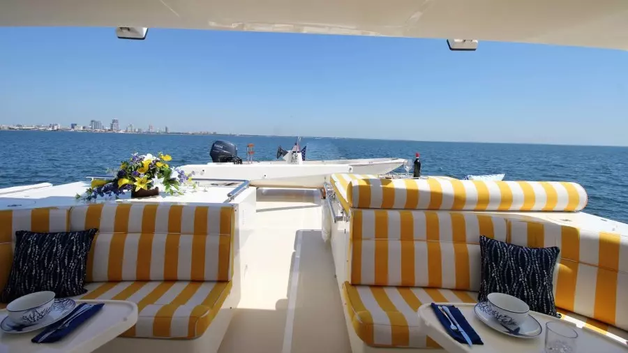 DREAMLINER 78ft Marlow Yacht For Sale