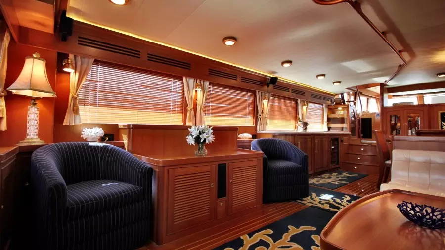 DREAMLINER 78ft Marlow Yacht For Sale