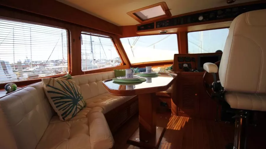 DREAMLINER 78ft Marlow Yacht For Sale