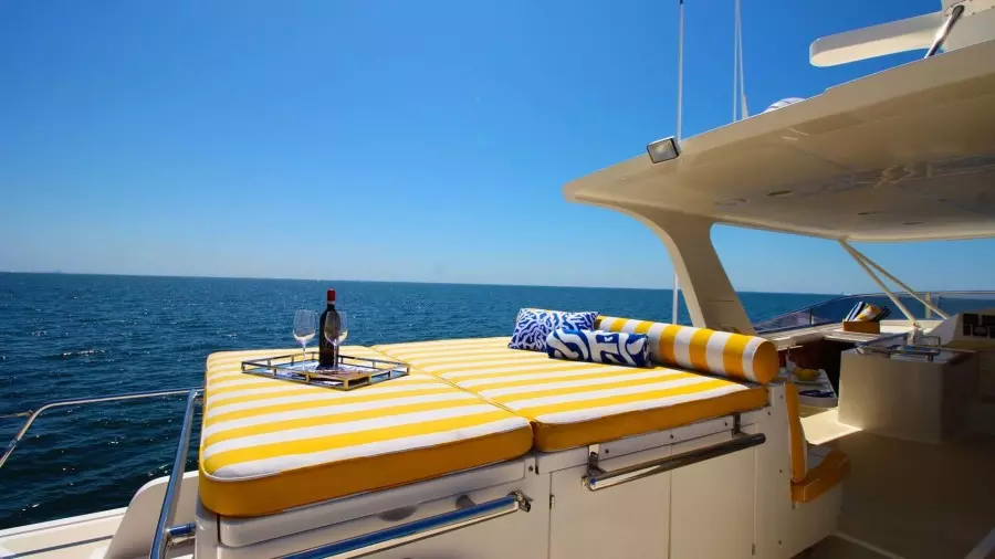 DREAMLINER 78ft Marlow Yacht For Sale