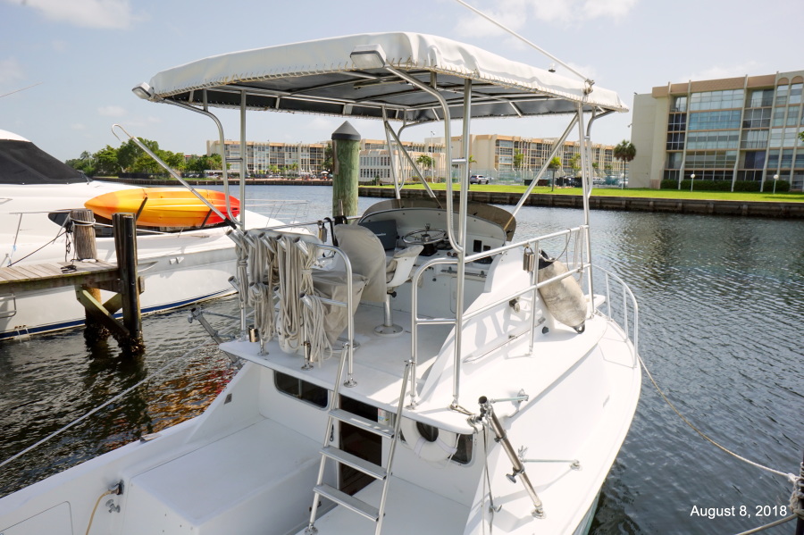1979 Bertram Flybridge Cruiser