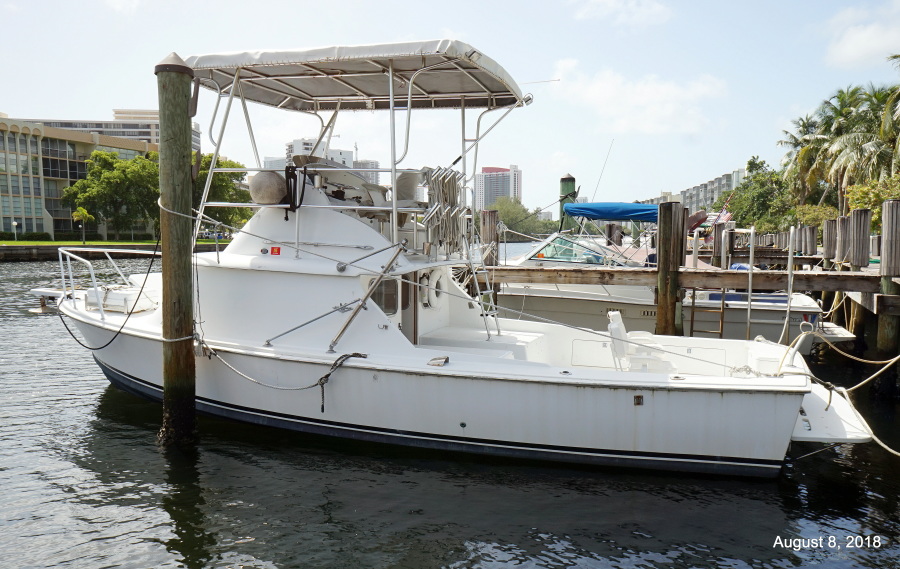 1979 Bertram Flybridge Cruiser