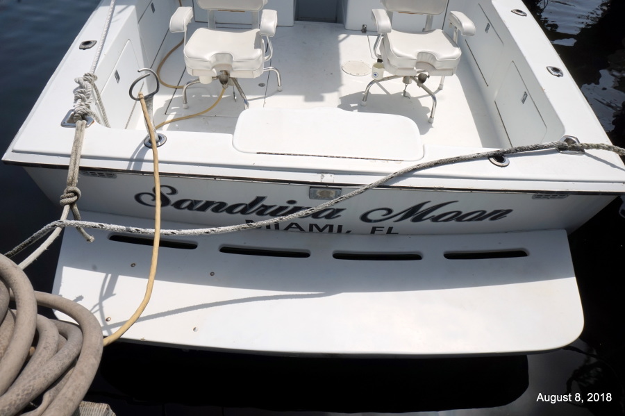 1979 Bertram Flybridge Cruiser