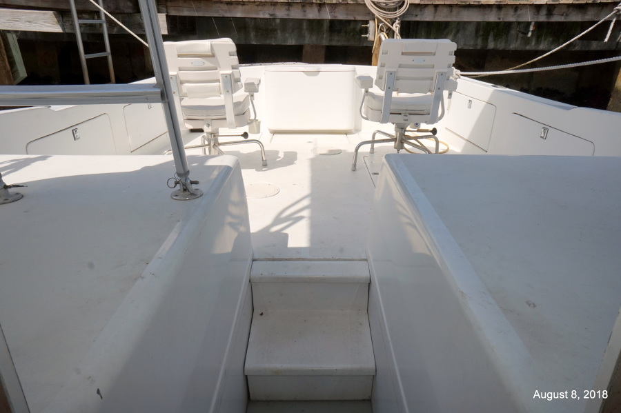 1979 Bertram Flybridge Cruiser