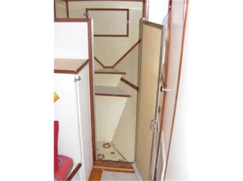 1975 Bertram Motor Yacht Flushdeck