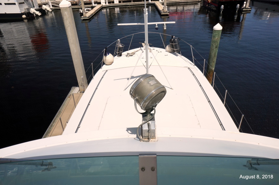 1975 Bertram Motor Yacht Flushdeck