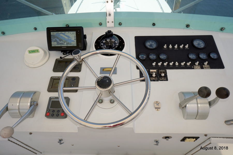 1975 Bertram Motor Yacht Flushdeck