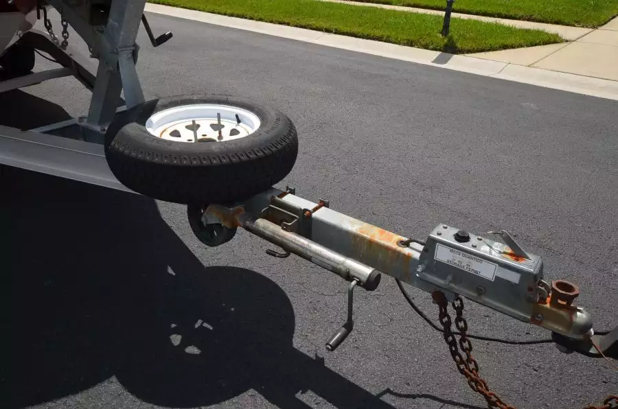 Spare Tire, Tongue Jack