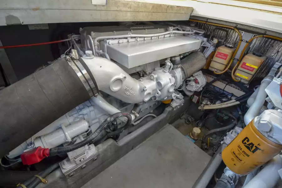 1996 Sea Ray 400 Express Cruiser