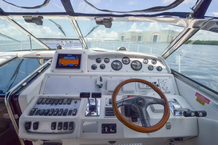 1996 Sea Ray 400 Express Cruiser