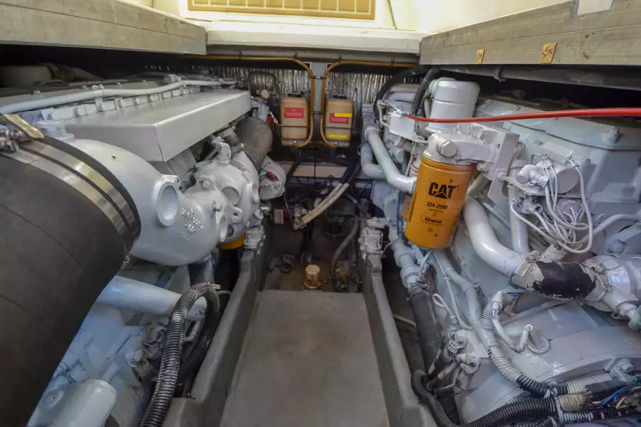 1996 Sea Ray 400 Express Cruiser