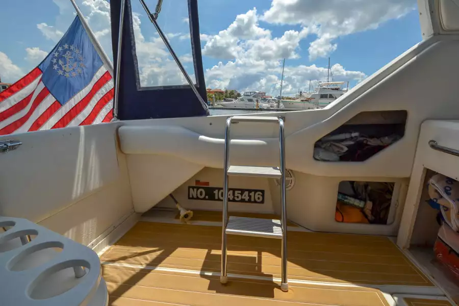 1996 Sea Ray 400 Express Cruiser