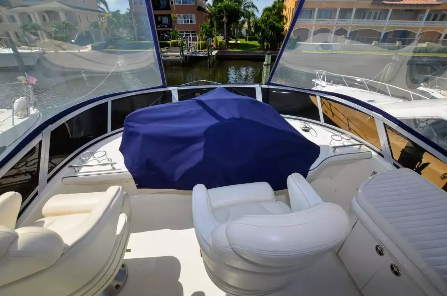 2005 Sea Ray 420 Sedan Bridge