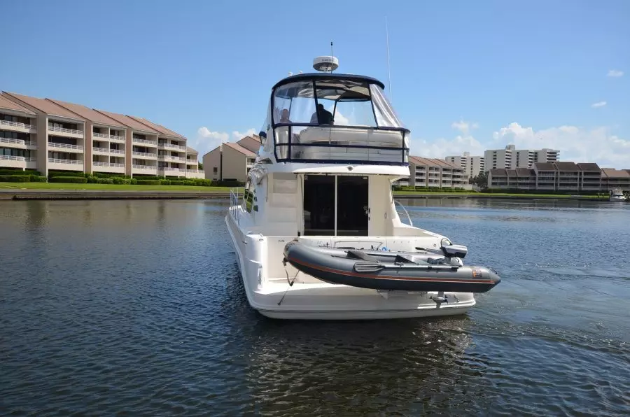 2005 Sea Ray 420 Sedan Bridge