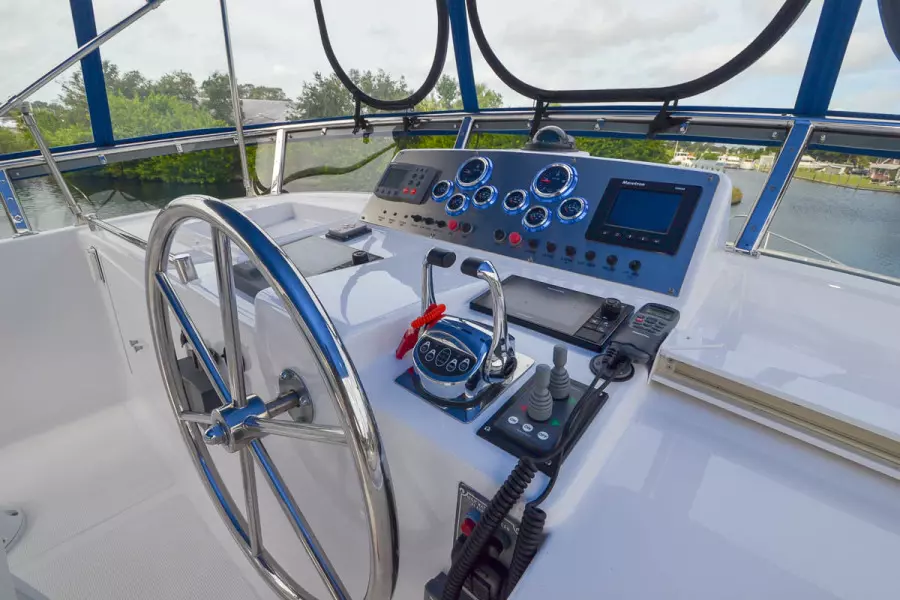 2001 Ocean Alexander 510 Classico
