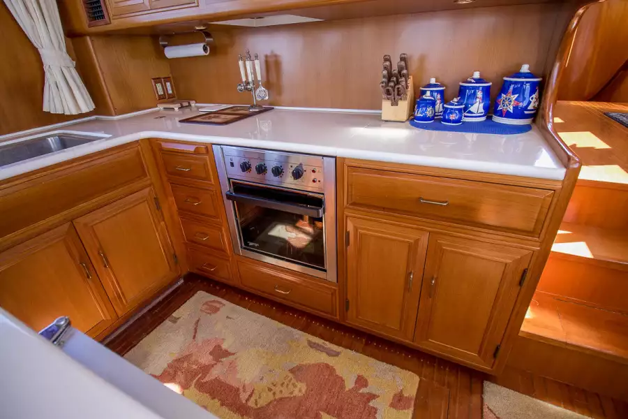 Galley & Oven
